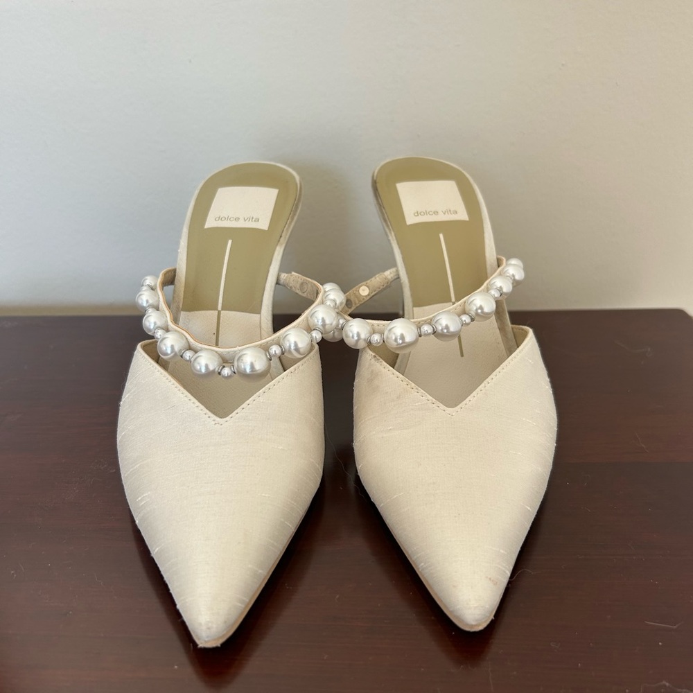 Dolce Vita Pearl heels